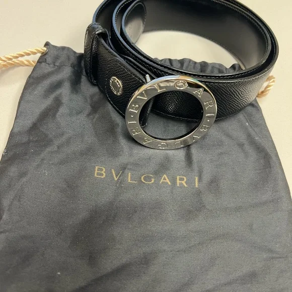 Belt, calf leather, iconic closure, brass palladium plated hrdware. Size 32-34.